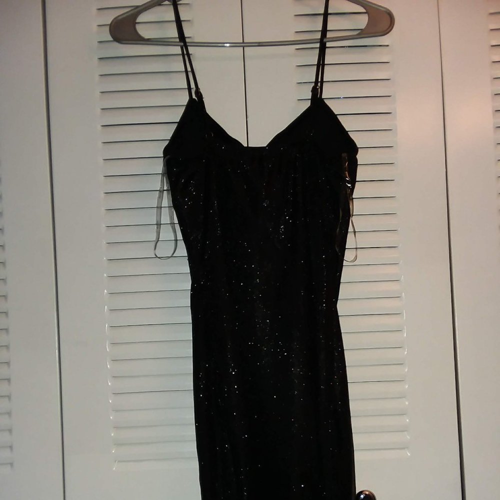 strapless dress